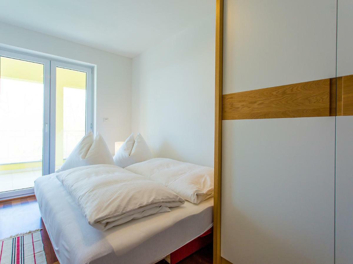 Apartment Maestral Porec Exterior photo