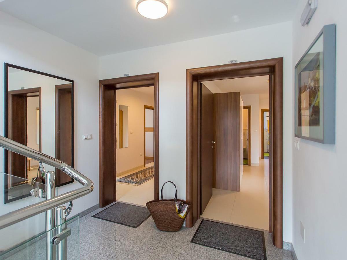 Apartment Maestral Porec Exterior photo
